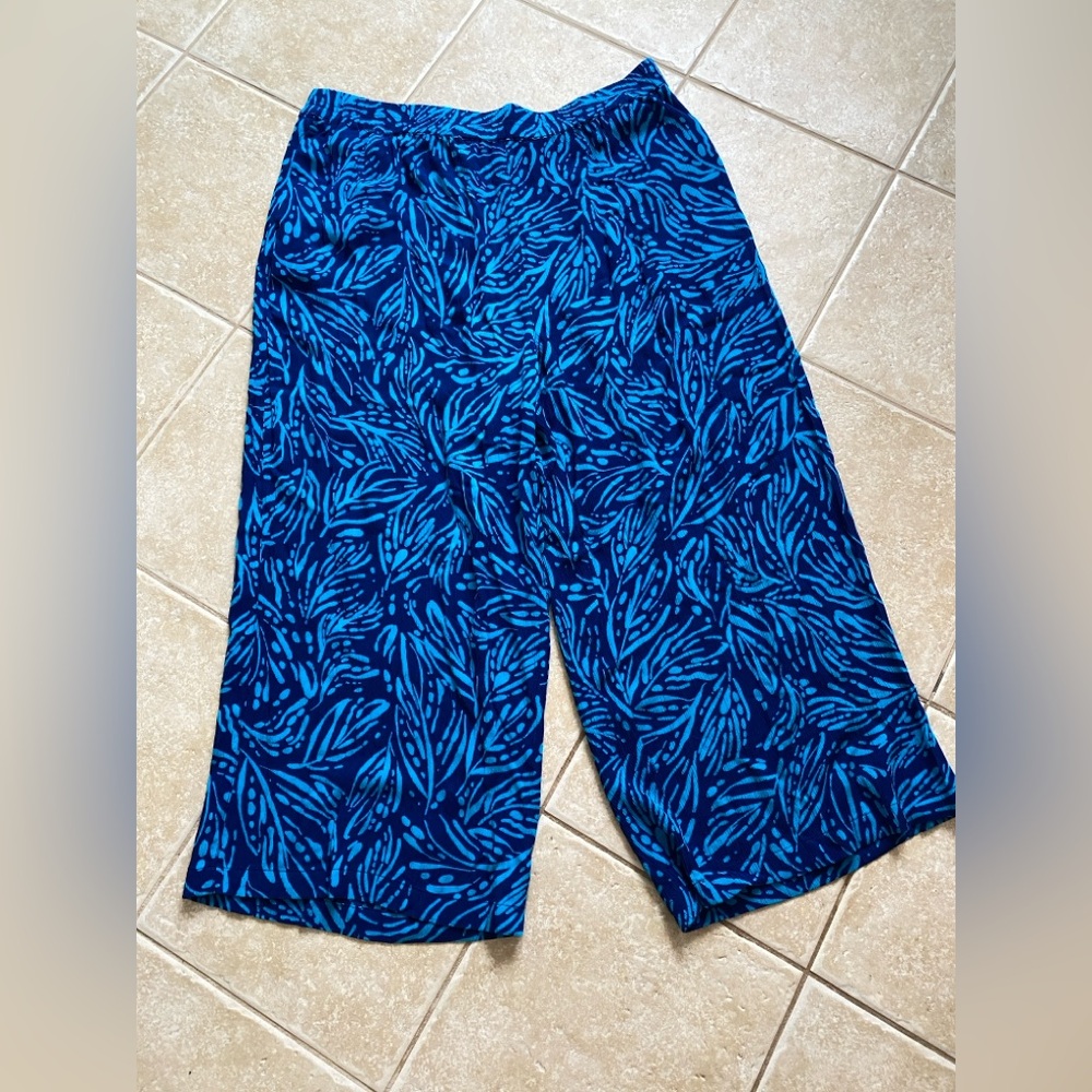 Reitmans Blue Patterned Wide Leg Pants